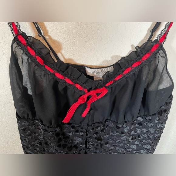 Maidenform Vintage Black & Red Velvet Y2K camisole - Picture 6 of 7